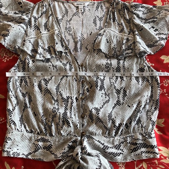 Eye-Catching Snakeskin Flutter Sleeve Tie-Front Blouse by Express XS - Picture 10 of 16